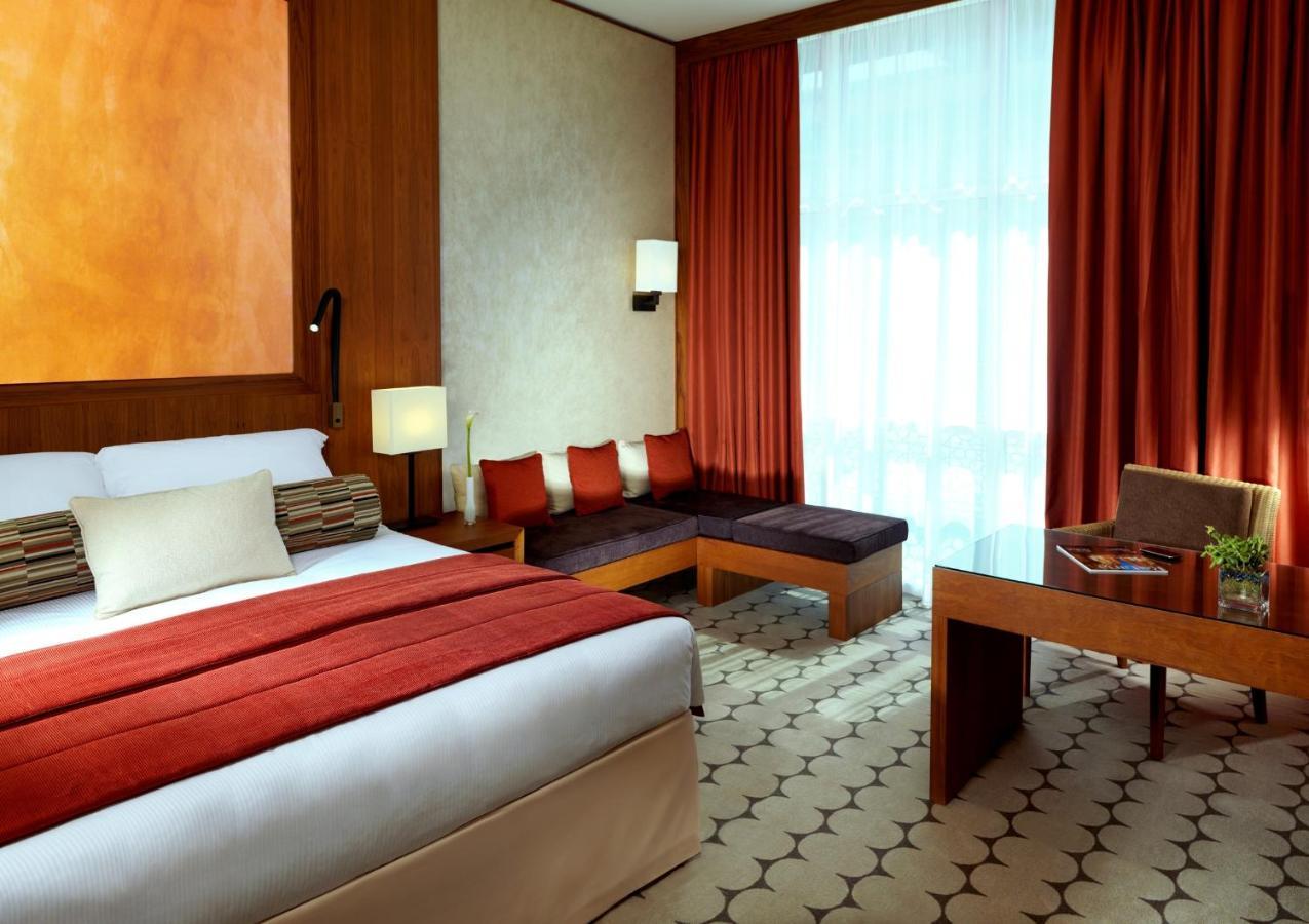 Yas Island Rotana Abu Dhabi Hotel Room photo