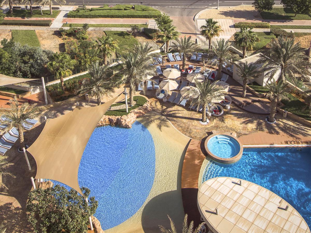 Yas Island Rotana Abu Dhabi Hotel Exterior photo
